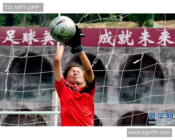 少林足球姚旭的传奇之路：从武术小子到绿茵场上的英雄